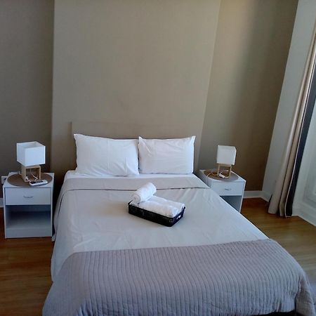 Quartier Le Plus Anime De Marseille "La Plaine Cours Julien "Chambre Avec Salle De Bain Wc Privee Integrees "Dans Appartement Buitenkant foto