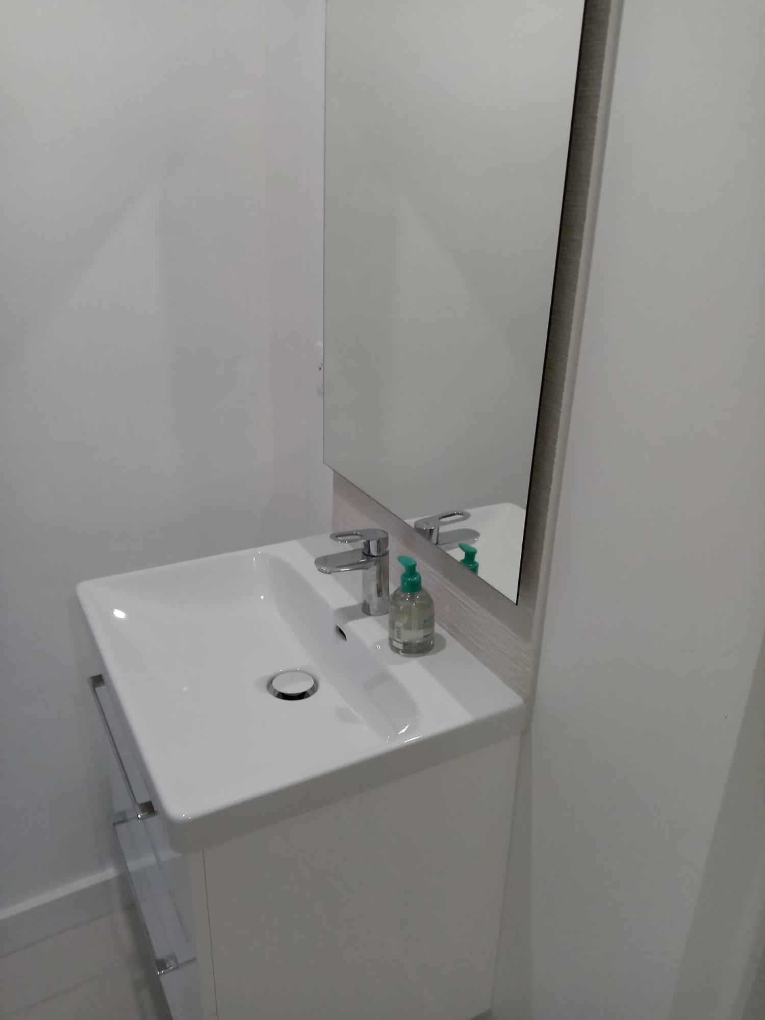 Quartier Le Plus Anime De Marseille "La Plaine Cours Julien "Chambre Avec Salle De Bain Wc Privee Integrees "Dans Appartement Buitenkant foto