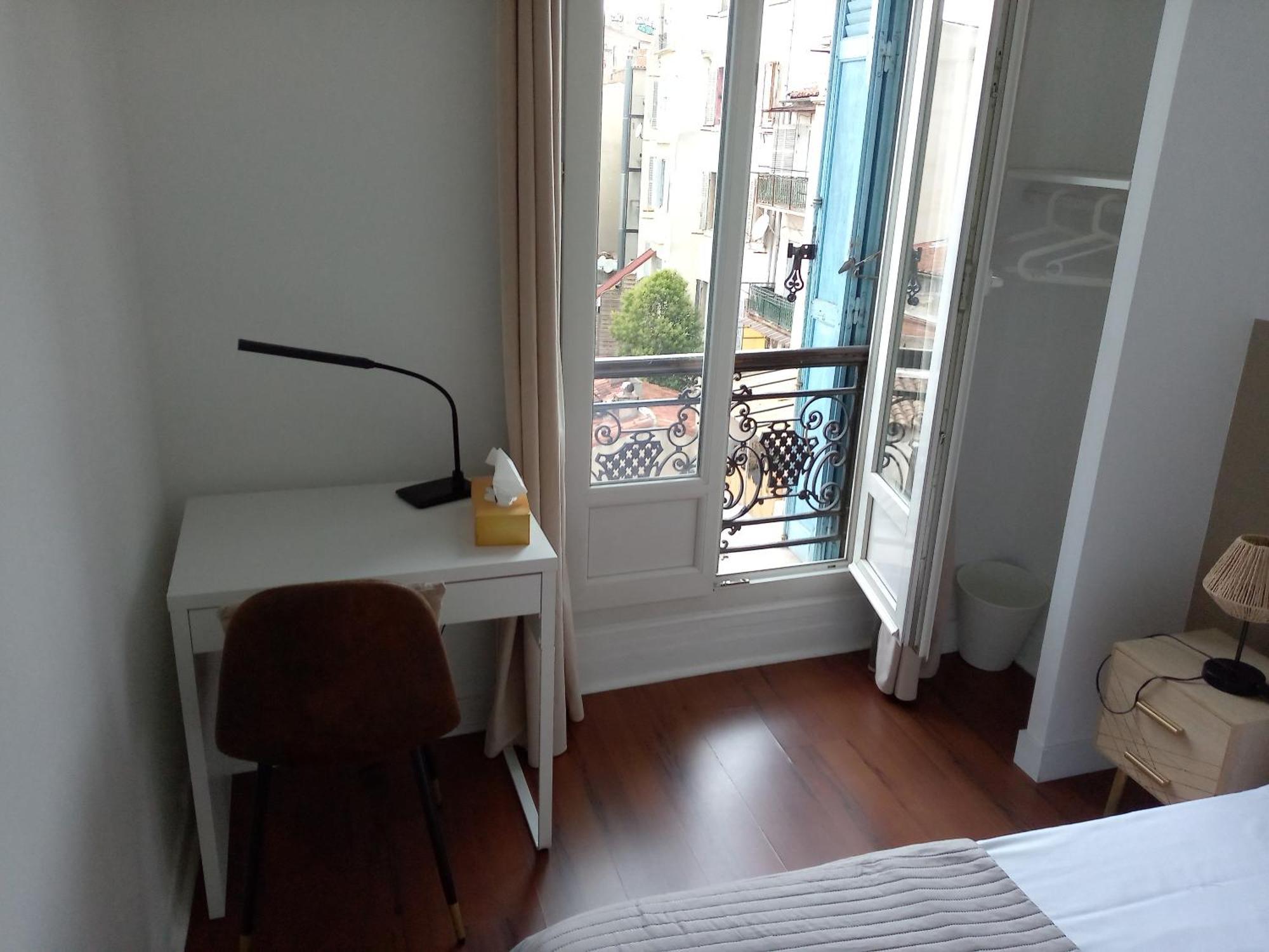 Quartier Le Plus Anime De Marseille "La Plaine Cours Julien "Chambre Avec Salle De Bain Wc Privee Integrees "Dans Appartement Buitenkant foto