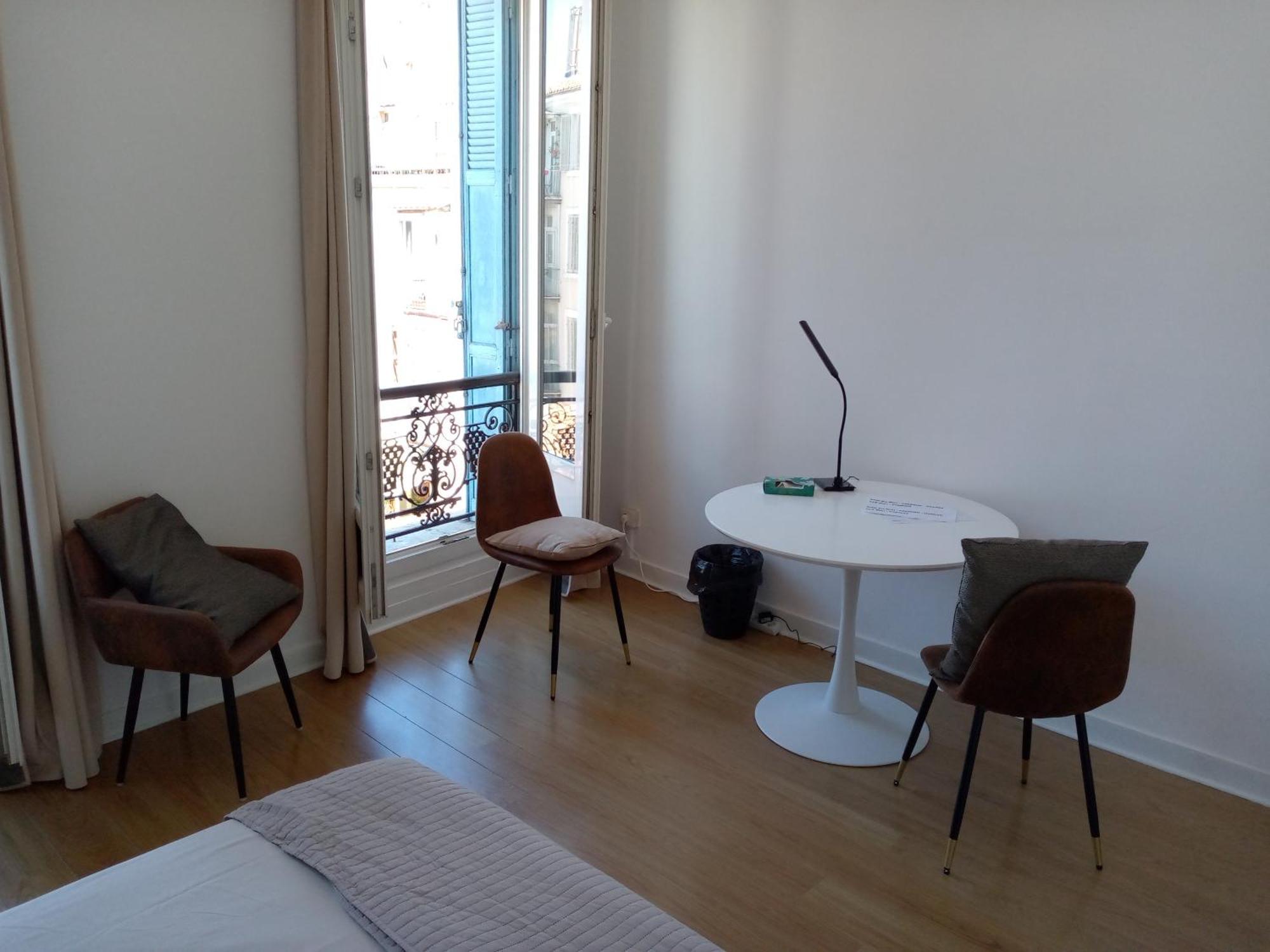 Quartier Le Plus Anime De Marseille "La Plaine Cours Julien "Chambre Avec Salle De Bain Wc Privee Integrees "Dans Appartement Buitenkant foto